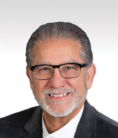 Peter Flores